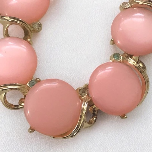 Vintage Pastel Jewelry Lot Sarah Coventry Lisner ++ - Picture 10 of 12